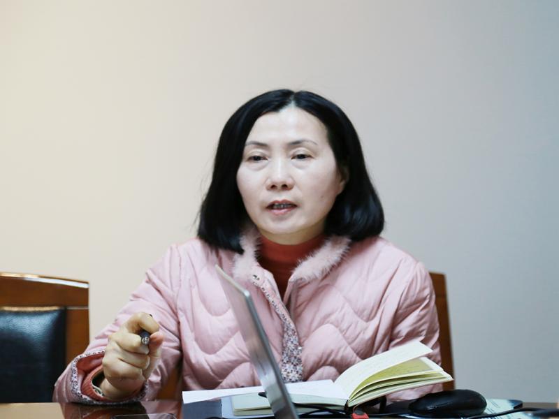 施小红副校长发言.JPG